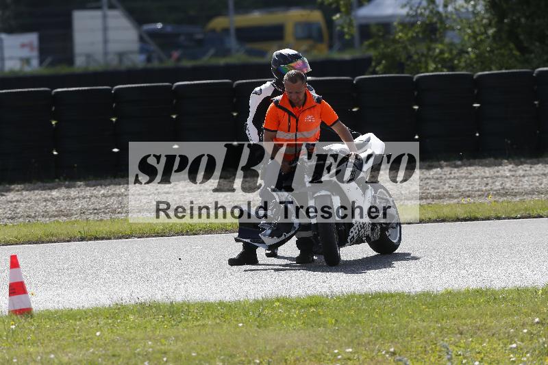 /Archiv-2025/22 06.06.2025 DISCOVER the BIKE ADR/Race 3 rot/77